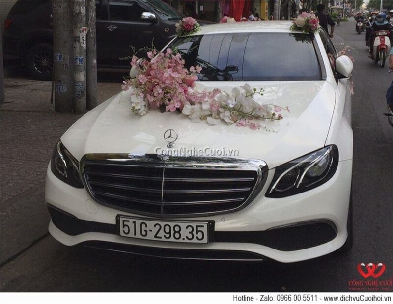 Cho thuê xe cưới - Mercedes E200
