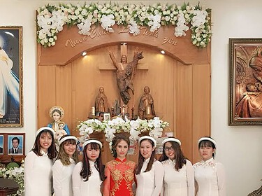 Trang Trí Lễ Gia Tiên Công Giáo (3)