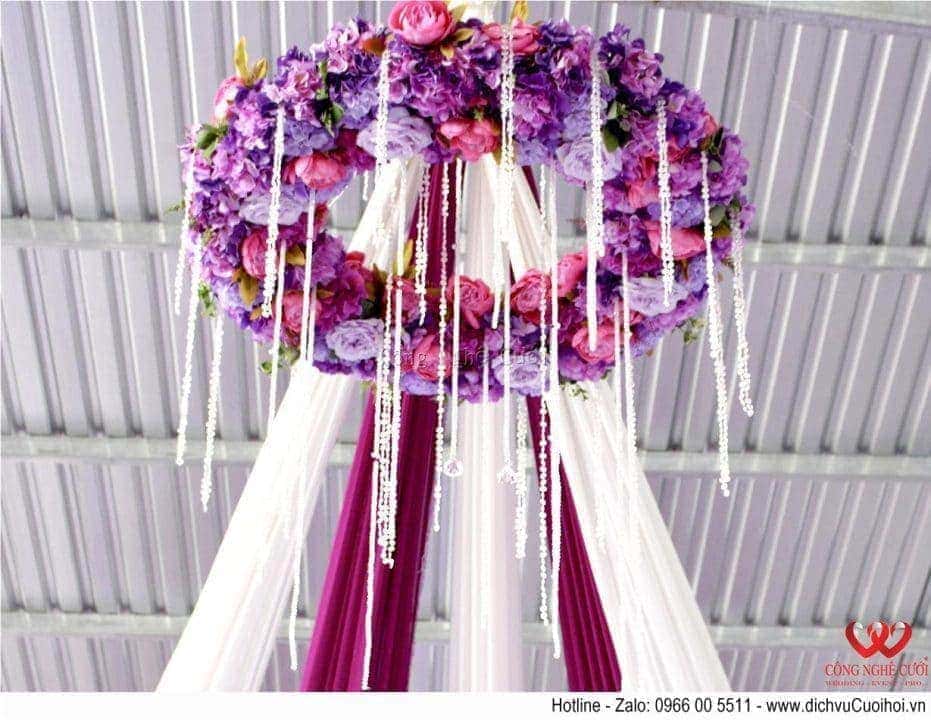 Trang trí tiệc cưới trọn gói tông màu tím