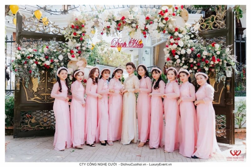 Cổng hoa đám cưới tại nhà tông hồng patel - Ảnh 4