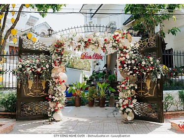 Cổng hoa đám cưới tại nhà tông hồng patel - Ảnh 3