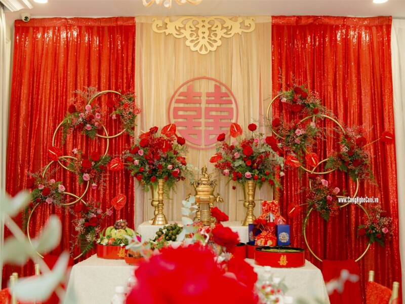 Trang trí nhà lễ gia tiên đám cưới tông đỏ (10)