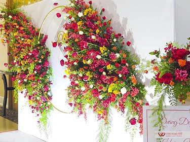 Trang trí tiệc cưới nhà hàng