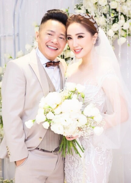 Ca sĩ Bảo Thy trong ngày cưới