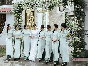 Trang Trí Cổng Hoa Sen Trắng đẹp (2)