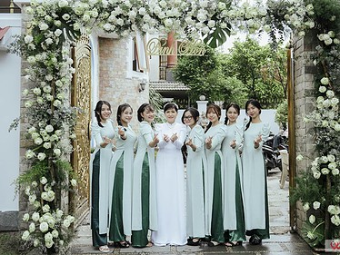 Trang Trí Cổng Hoa Sen Trắng đẹp (5)