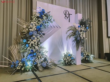 Trang Trí Sân Khấu Tiệc Cưới Tại Hotel Nikko Saigon (7)
