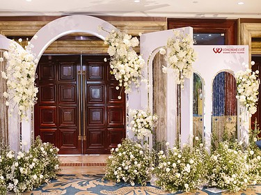 Cổng Cưới Khung Hộp Tiệc Bảo Thy (1)
