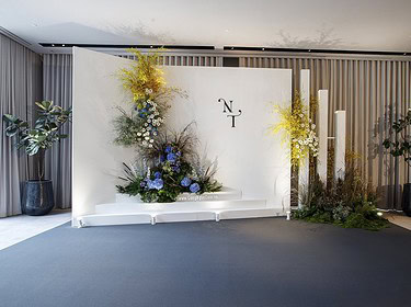 Trang trí backdrop chụp ảnh tiệc cưới