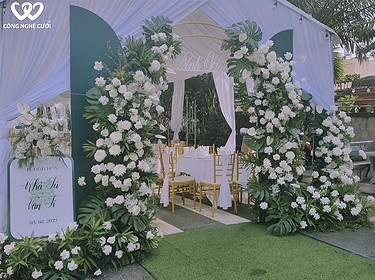 Cổng Hoa Lễ đính Hôn Tông Trắng Xanh (3)