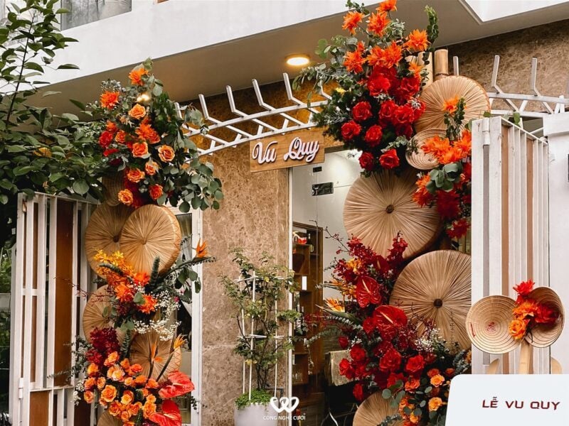 Trang Trí Cổng Hoa Tươi Phong Cách Mới Lạ (2)