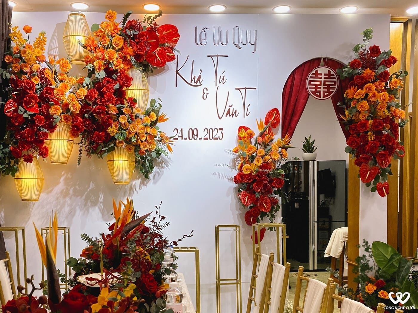 Trang Trí Lễ Gia Tiên Hoa Tươi Phong Cách Mới Lạ (4)