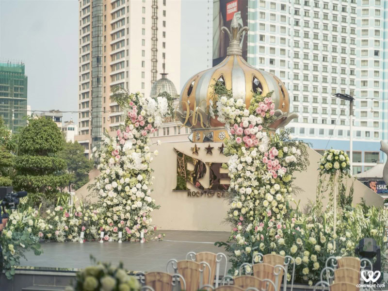 Trang Trí Sân Khấu Tiệc Cưới Rex Hotel Sai Gon