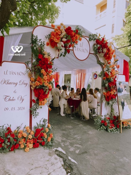 Trang Trí Cổng Hoa Lễ Gia Tiên