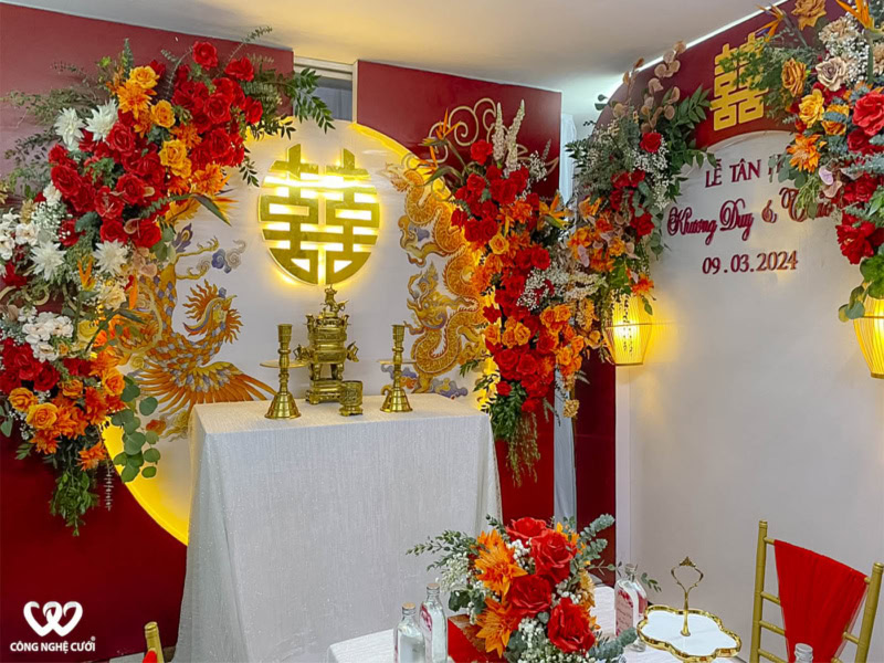 Trang Trí Gia Tiên Tông Màu đỏ Truyền Thống