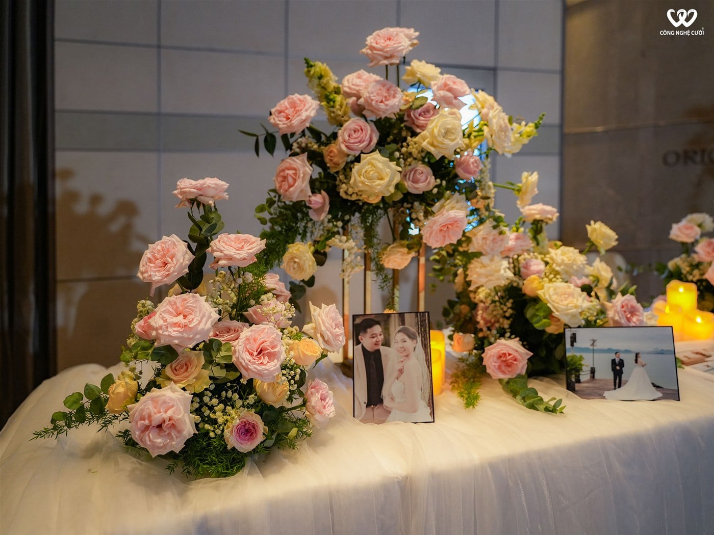 Trang trí bàn gallery tiệc cưới tại Nikko Hotel SaiGon