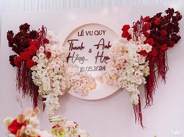 Trang Trí Nhà Lễ Gia Tiên Tông Màu Hồng