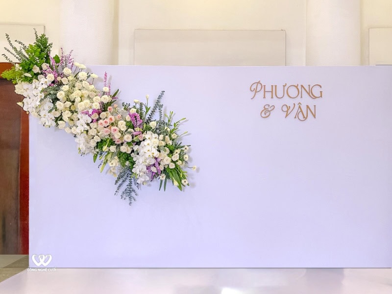 Trang Trí Backdrop Tiệc Cưới