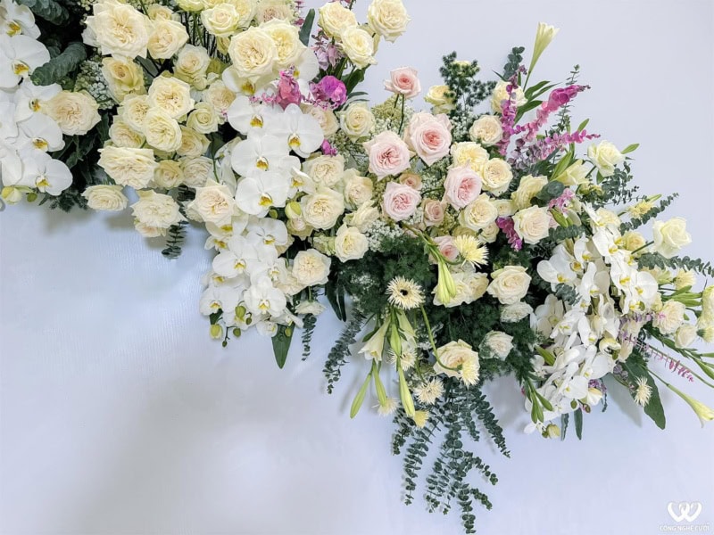 Trang Trí Backdrop Tiệc Cưới