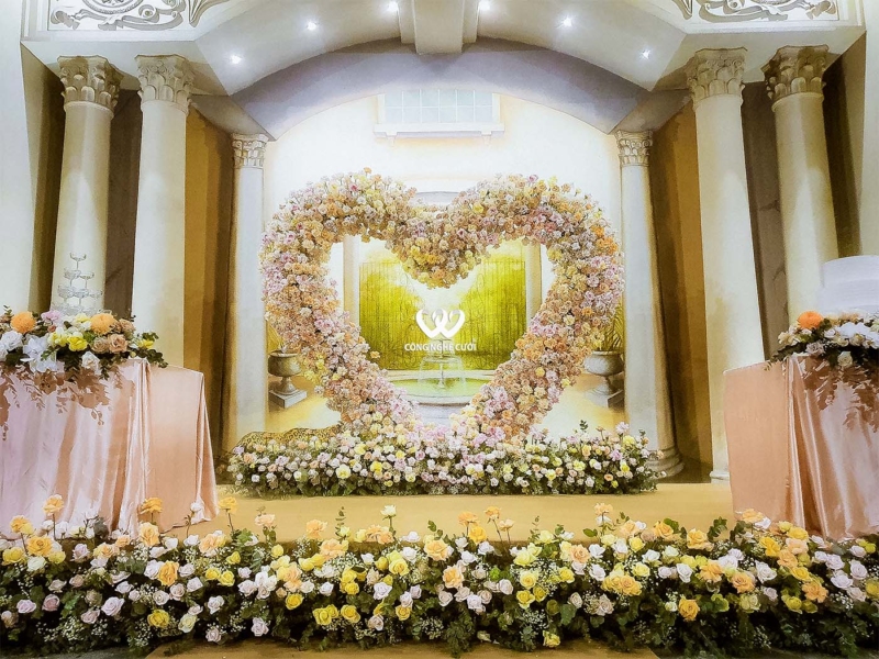 Backdrop Trái Tim Hoa Hồng