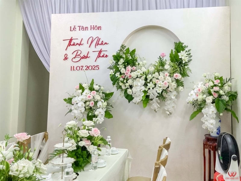 Trang Trí Phông Gia Tiên đám Cưới