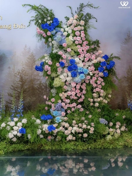 Sân Khấu Tiệc đính Hôn
