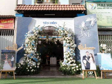 Cổng Hoa Lễ Tân Hôn