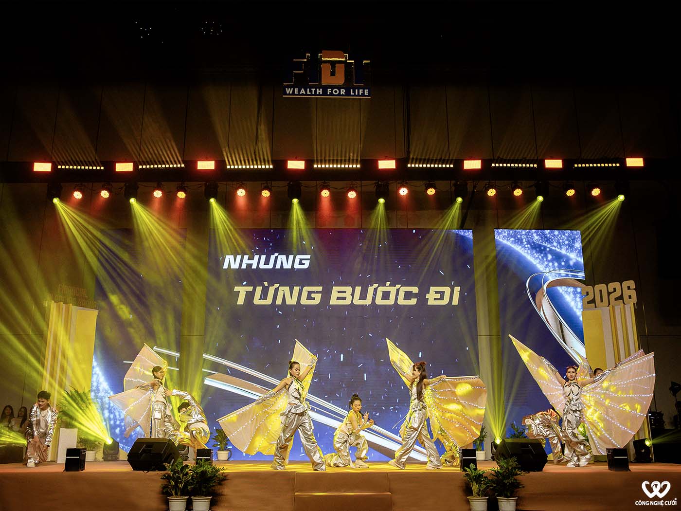 Sân Khấu Tổ Chức Sự Kiện Công Ty FIDI