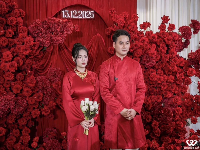 Trang Trí Gia Tiên Lễ Tân Hôn Tông đỏ